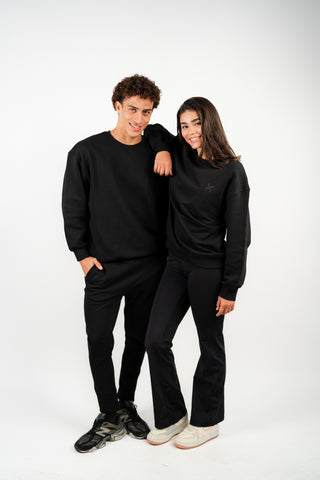 Unisex Boyfriend Sweater in Black