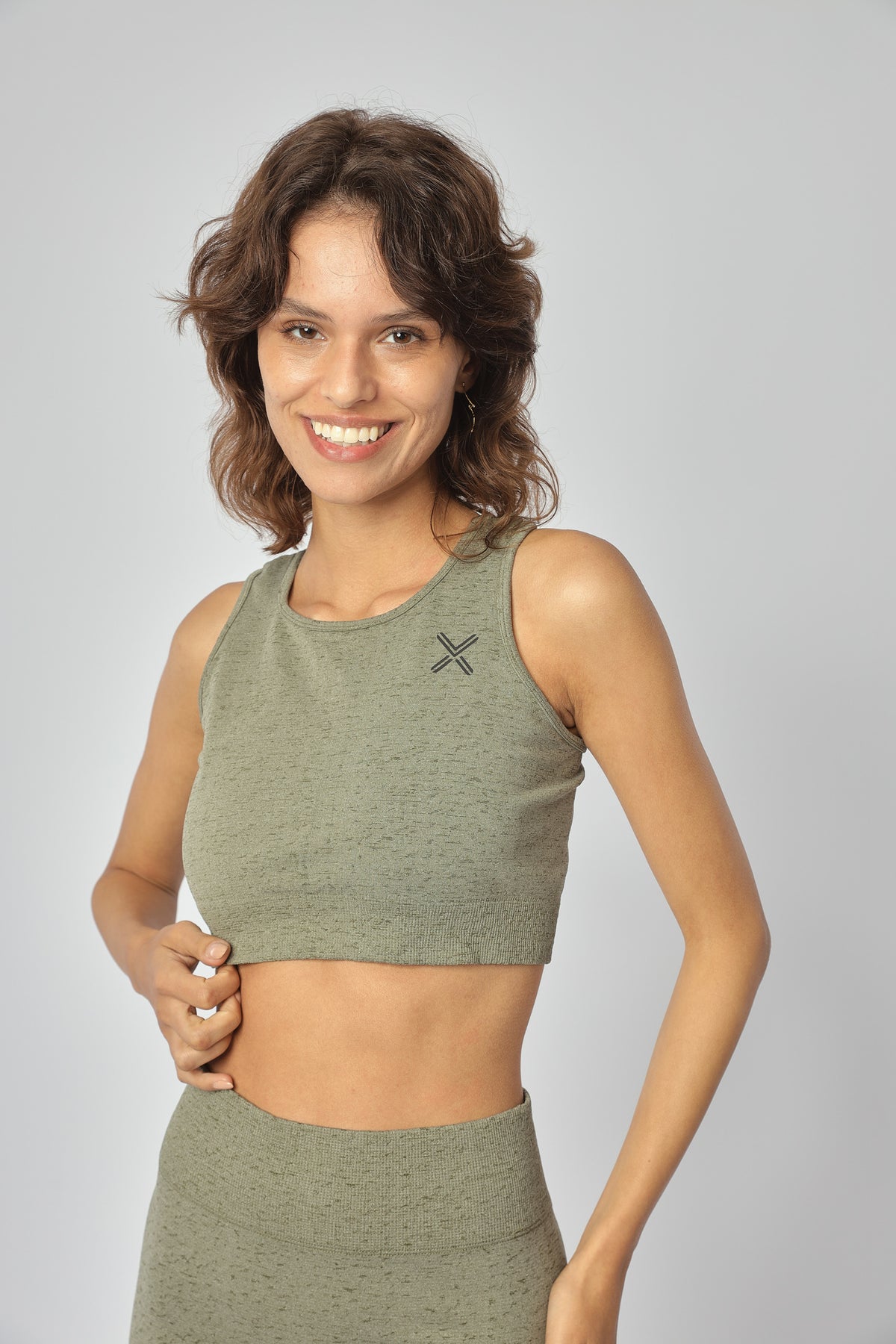 Vigor Seamless Croptop in Olive